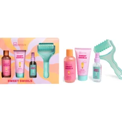 IDC INSTITUTE SWEET SWIRLS SET 4 PZ ( BUBBLE BATH 150 ML - BODY LOTION 120 ML - BODY SPRAY 50 ML - RULLO MASSAGGIO)