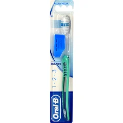 ORAL B SPAZZOLINO DENTI  40 INDICATOR MEDIO CON COPRISETOLE
