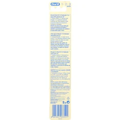 ORAL B SPAZZOLINO DENTI  40 INDICATOR MEDIO CON COPRISETOLE